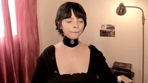 Snapshot of katsurotaro chatting on 1, 3, 2025 katsuro online show from 1, 3, 2025