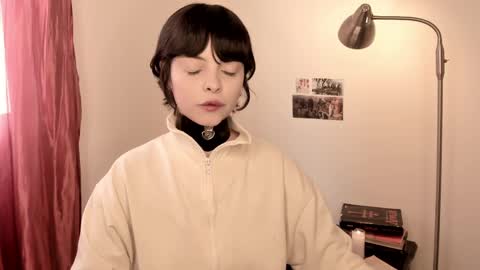 Snapshot of katsurotaro chatting on 7, 3, 2025 katsuro online show from 7, 3, 2025