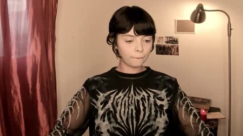 Snapshot of katsurotaro chatting on 27, 9, 2025 katsuro online show from 27, 9, 2025