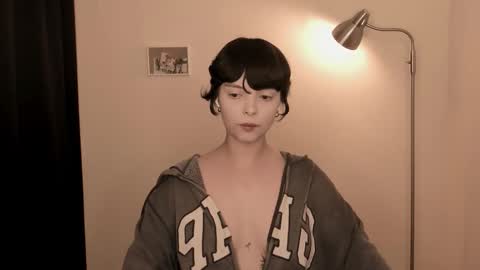 Snapshot of katsurotaro chatting on 12, 11, 2025 katsuro online show from 12, 11, 2025