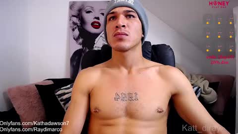 katha  Ray  Independient Model online show from 4, 1, 2025