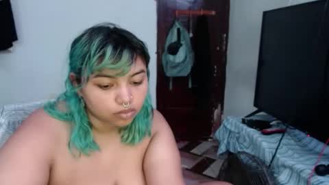 Snapshot of katteyes_ chatting on 2, 5, 2026 katteyes_ online show from 2, 5, 2026