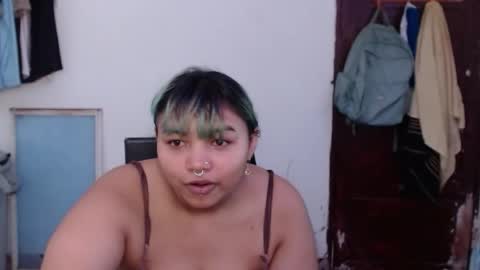 Snapshot of katteyes_ chatting on 13, 5, 2026 katteyes_ online show from 13, 5, 2026