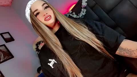 Snapshot of kattie_sweet_ chatting on 27, 9, 2025 kattie_sweet_ online show from 27, 9, 2025