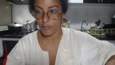 Snapshot of kattleyagray chatting on 23, 10, 2025 KattleyaGrey online show from 23, 10, 2025