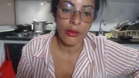 Snapshot of kattleyagray chatting on 24, 10, 2025 KattleyaGrey online show from 24, 10, 2025