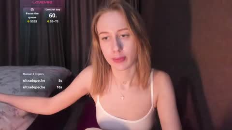 Snapshot of katty_blondy chatting on 24, 3, 2026 katty_blondy online show from 24, 3, 2026