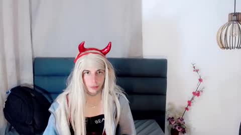 katy_cat__ online show from 24, 2, 2026