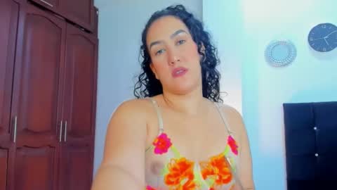 Snapshot of katyajhonss chatting on 23, 2, 2025 KATYAJHONSS online show from 23, 2, 2025