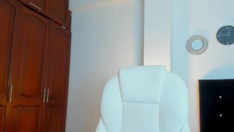 Snapshot of katyajhonss chatting on 21, 10, 2025 KATYAJHONSS online show from 21, 10, 2025