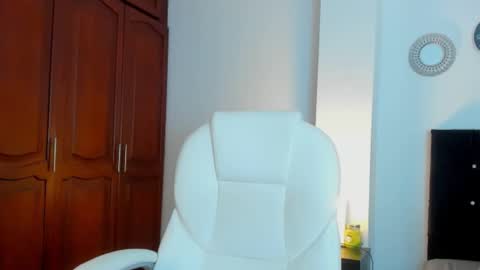 Snapshot of katyajhonss chatting on 20, 11, 2025 KATYAJHONSS online show from 20, 11, 2025