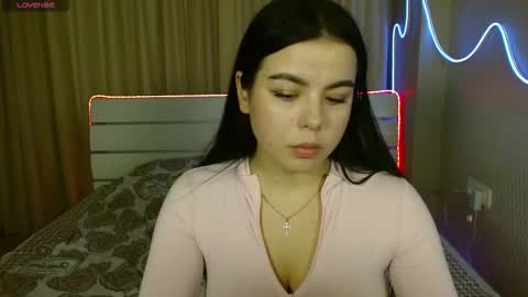 Snapshot of katyakatya999 chatting on 2, 3, 2026 KittyBlushh online show from 2, 3, 2026