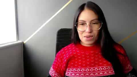 Snapshot of katybelladonna chatting on 4, 12, 2024 KATY online show from 4, 12, 2024