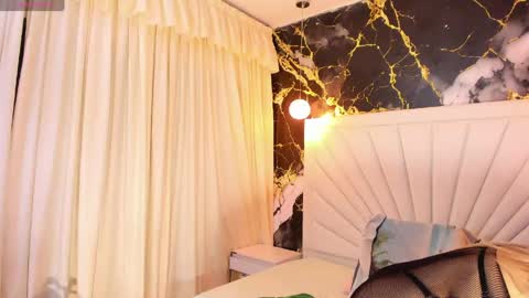 katy  online show from 17, 4, 2026