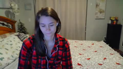 Snapshot of katynowhere chatting on 13, 12, 2024 Katy online show from 13, 12, 2024