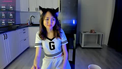 Snapshot of kawai_mai chatting on 29, 4, 2026 mai online show from 29, 4, 2026
