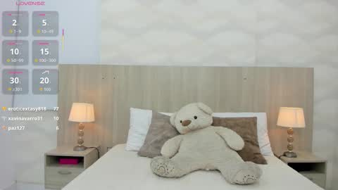   online show from 14, 12, 2025