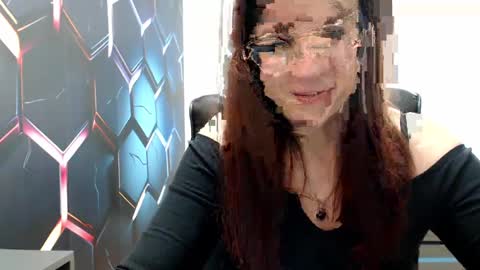 KayaLips online show from 12, 1, 2025