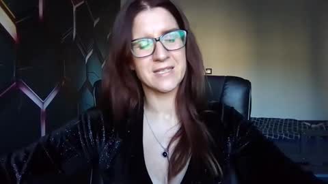 KayaLips online show from 15, 9, 2025
