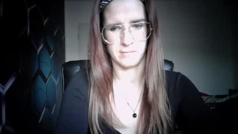 KayaLips online show from 1, 10, 2025