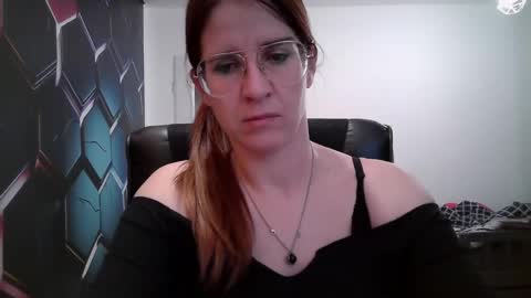KayaLips online show from 3, 10, 2025