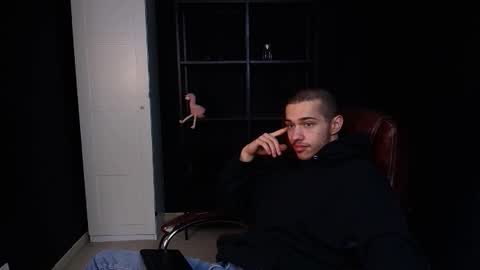 Snapshot of kaydendrew chatting on 3, 2, 2026 KaydenDrew online show from 3, 2, 2026