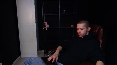 Snapshot of kaydendrew chatting on 3, 2, 2026 KaydenDrew online show from 3, 2, 2026