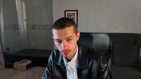 Snapshot of kaydendrew chatting on 24, 4, 2026 KaydenDrew online show from 24, 4, 2026