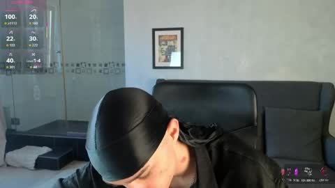 Snapshot of kaydendrew chatting on 25, 5, 2026 KaydenDrew online show from 25, 5, 2026