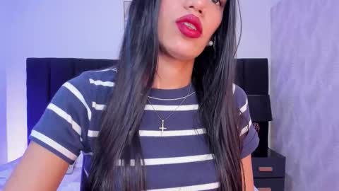 Snapshot of kayla_adams chatting on 21, 10, 2025 Kayla online show from 21, 10, 2025