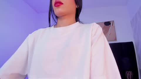 Snapshot of kayla_adams chatting on 25, 10, 2025 Kayla online show from 25, 10, 2025