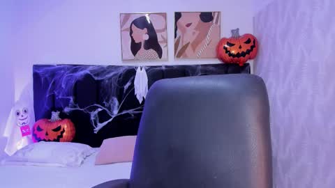 Snapshot of kayla_adams chatting on 31, 10, 2025 Kayla online show from 31, 10, 2025