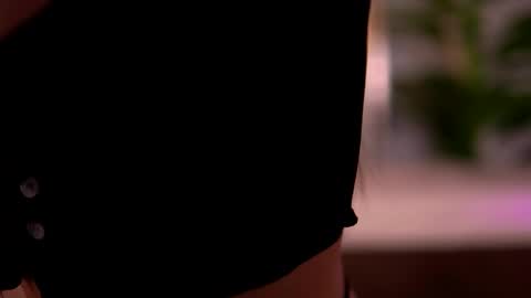 Snapshot of kaylabray chatting on 10, 11, 2025 kaylabray online show from 10, 11, 2025