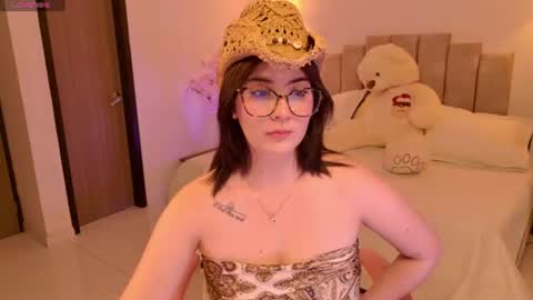 Kayla  online show from 20, 6, 2026