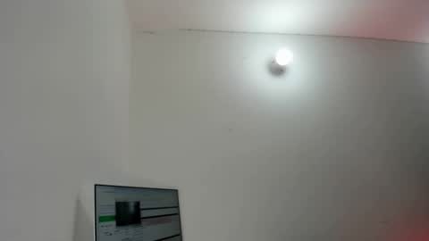 Snapshot of kaylanee_ chatting on 20, 11, 2025 Kaylane online show from 20, 11, 2025