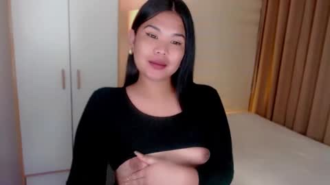 Y O U R        F U T U R E       K A Y L E E  online show from 13, 1, 2025