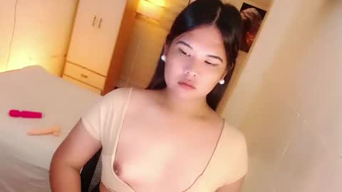 Y O U R        F U T U R E       K A Y L E E  online show from 27, 9, 2025