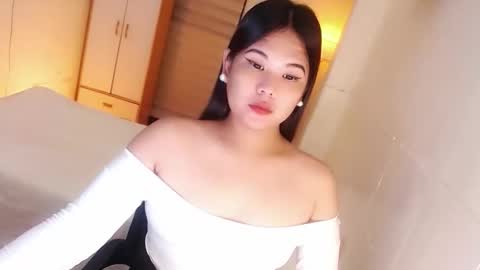 Y O U R        F U T U R E       K A Y L E E  online show from 17, 10, 2025