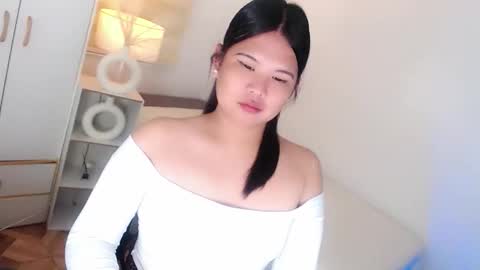 Y O U R        F U T U R E       K A Y L E E  online show from 20, 4, 2026