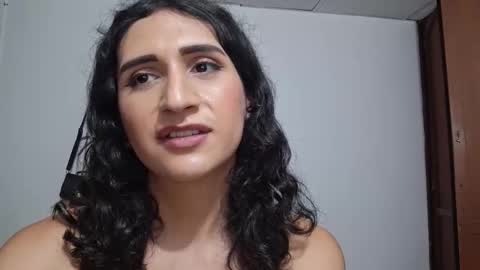 Snapshot of kayleesims_ chatting on 10, 11, 2025 Kaylee Sims online show from 10, 11, 2025