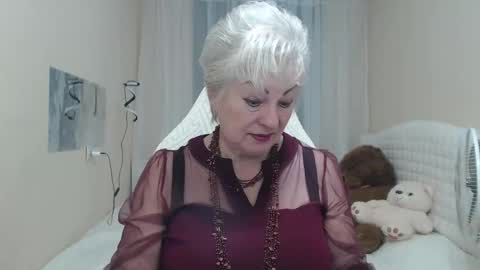 kaylesmoll online show from 9, 9, 2025