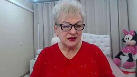 kaylesmoll online show from 18, 2, 2026