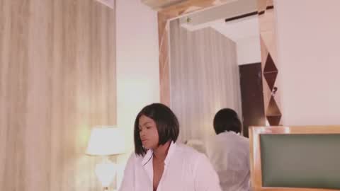  KAYLIE  online show from 11, 9, 2025