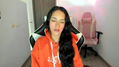 Snapshot of kaylie_xxx chatting on 3, 10, 2025 kaylie online show from 3, 10, 2025