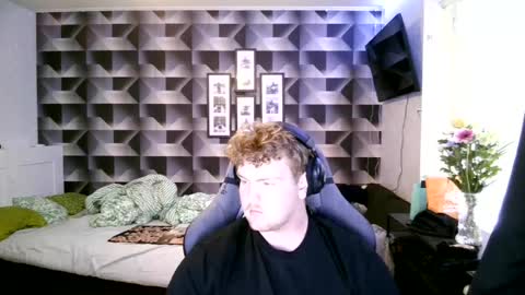 Aatu online show from 10, 8, 2026