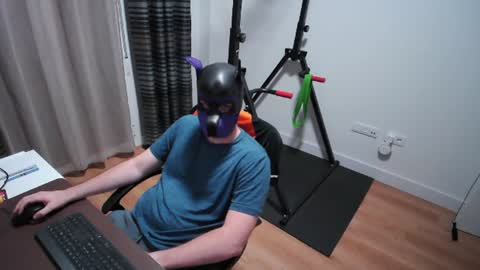 Snapshot of kaywolf89 chatting on 8, 7, 2026 Neon online show from 8, 7, 2026