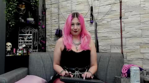 Snapshot of kaziaswart chatting on 5, 2, 2025 Miss Kazia online show from 5, 2, 2025