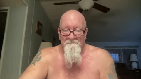 Snapshot of kcbace61760 chatting on 26, 2, 2025 kcbace61760 online show from 26, 2, 2025