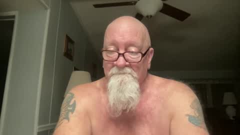 Snapshot of kcbace61760 chatting on 5, 3, 2025 kcbace61760 online show from 5, 3, 2025