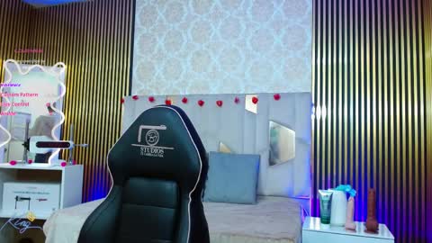  keahi  online show from 8, 4, 2026